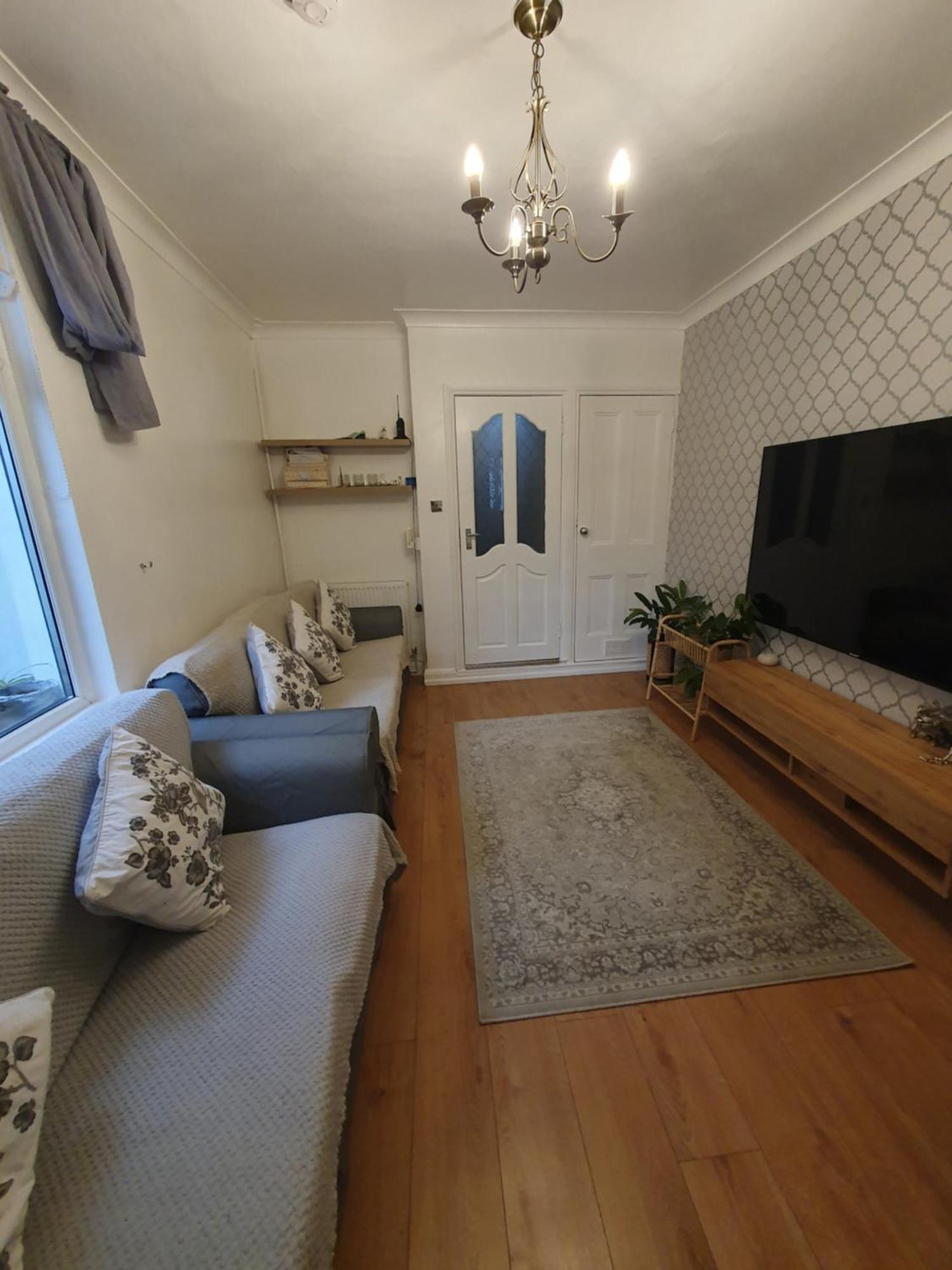 Private Luxury Double Room In Кардифф Экстерьер фото
